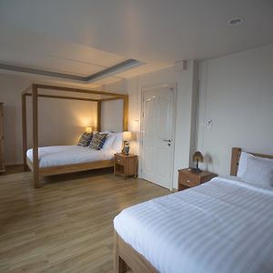 Private Bathroom Triple Room